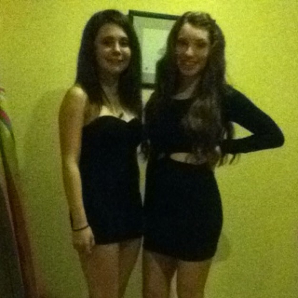 An Irish gal, 16
Instagram: jessmahony97