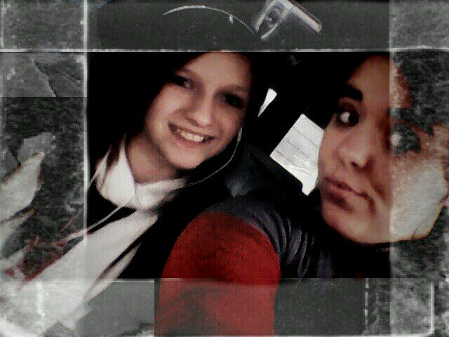 Student. @RedSox fan. Love Doctor Who, BANDS! and most of all, my family and friends ♥