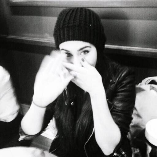 hey perfection free follow for you! i know its annoying but PLEASE FOLLOW @camilasflakes IT'LL MEAN A LOT ♡ ‏