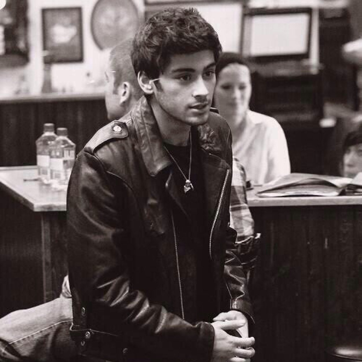 ♡ One Direction makes me want to shove rusty blades into my spleen ♡