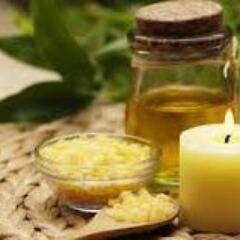 Layanan spa panggilan datang kerumah konsumen. Bebas antri, bebas macet, Privasi terjaga. Bringing the Spa experience at your own home. SMS: 083854171712