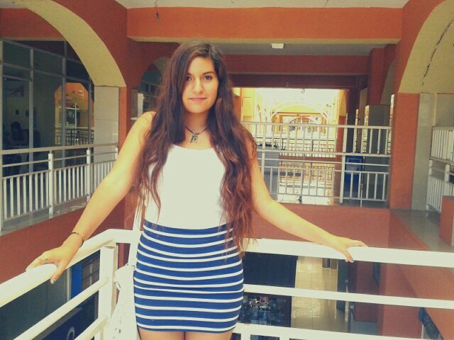 Romy_aby's profile picture. CHILENA, Estudiante de Ingenieria Civil Industrial...  Amante de los animales!! .. Yo soy un Amor ♥