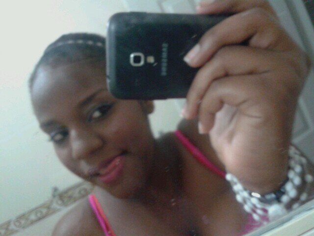 jessycafps09's profile picture. trato como me tratan, intentalo para k confirmes!