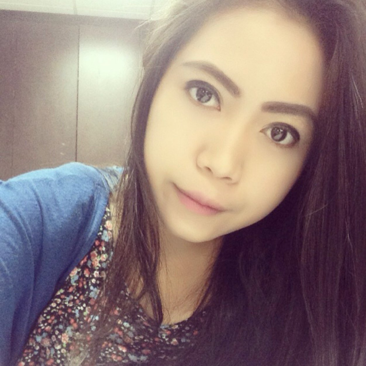 Anggunchittaa's profile picture. love, dreaming ♡