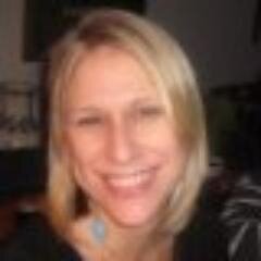 Tech publicist, SF Giants fan, and Morkie mom.