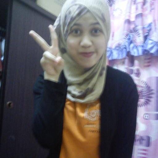 athirahrosli5's profile picture. you follow me ,I will follow you  ^^, wechat id:tira_rosli99