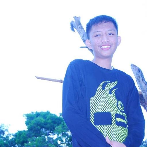 YayaSurya18's profile picture. 