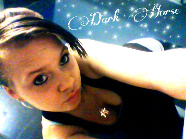 party+music+fun+friends=life ; )
Y.O.L.O :D