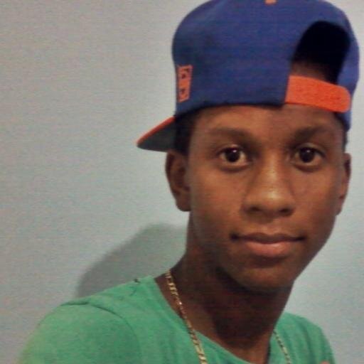 - Valorize O Que Você Tem Irmão . Antes Que A Vida Te Ensine A valorizar Que Você Tinha.
