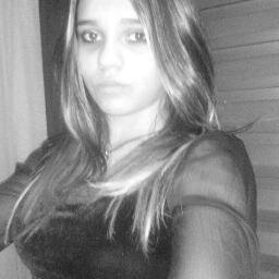 Kiss me now :*  http://t.co/iqnWQIb8nl