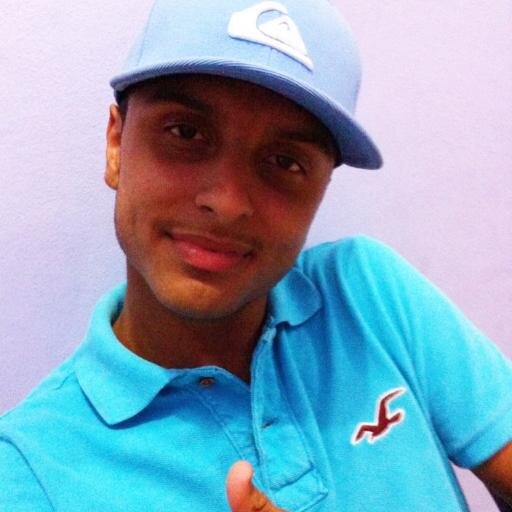 ֆ  O segredo de tudo é manter a CALMA ♪♪              http://t.co/s7h6yA2y3k