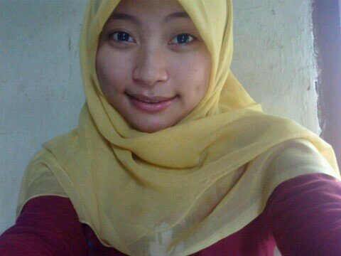 Evi_adzh's profile picture. Nama lengkap: Evi Yulianti
Nama panggilan: Evi,Evot/kuntet jg gk ppa :D
TTL: Tasik 22april1996
Sekolah: SMK bhakti kencana tasik .
Kelas : XII F 3