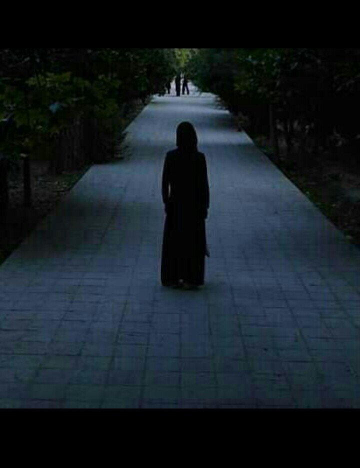 ‏‏‏‏اتالم من اجلك ويتأثر الاخرون بما اكتب...