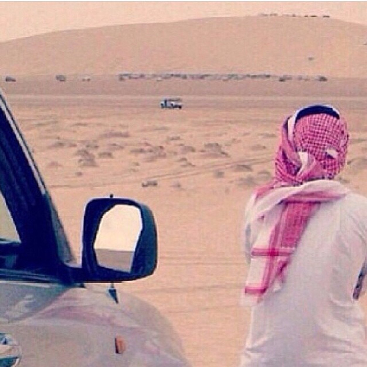 [ وانا فساحھہ ماهتم اصلآ بس تخرب الساحه بدوني ]❤️♬