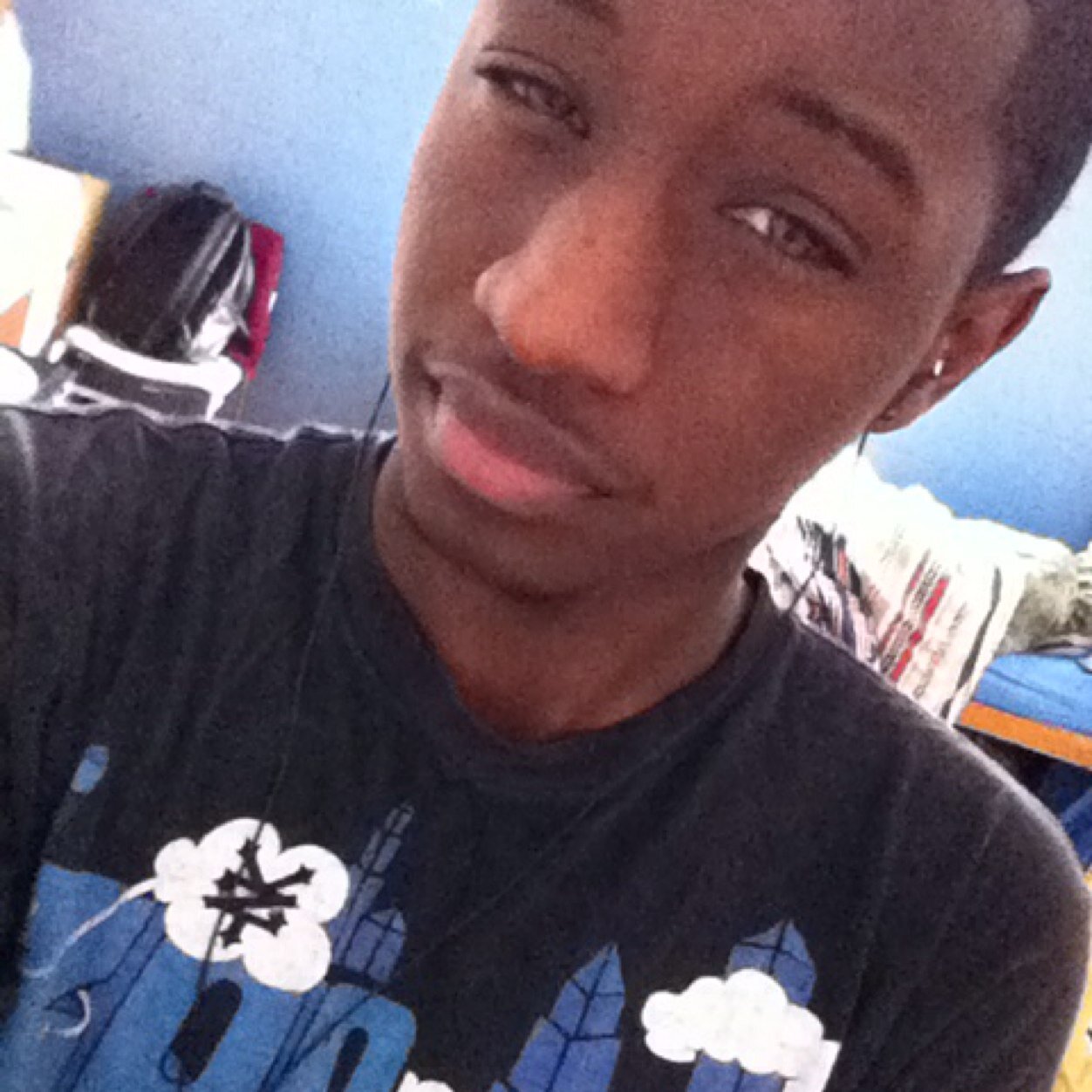 HelloCraigS's profile picture. How was your day? Grand I hope • I make YouTube videos.