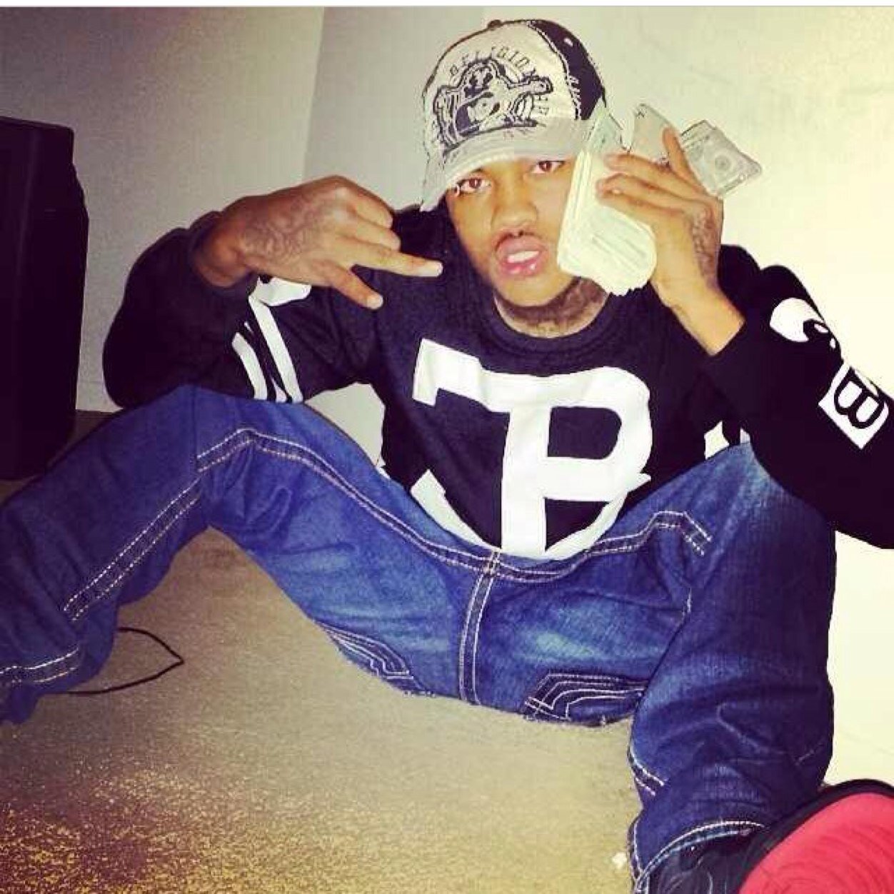 RANGERWORLD #RWR DA MOVEMENT CATCH A CRYSTAL  #FREEGRAMZ SQUAD #INSTAGRAM$ SQUAD #YOUNGINZ SQUADD #FUCK DA OPPZ BLOODRANGE NEVA CHANGE ! WHYUSOTERRIBLE