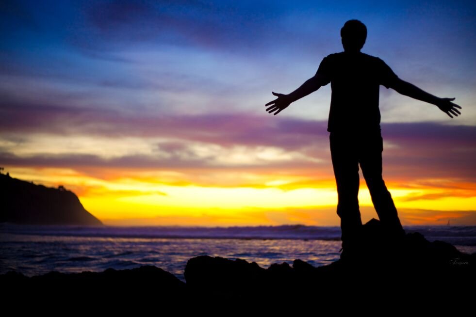 Daily Keys To Awaken Your True Abundant Self & Experience Prosperity, Joy, Excitement, Love & Unlimited Possibilities Now.