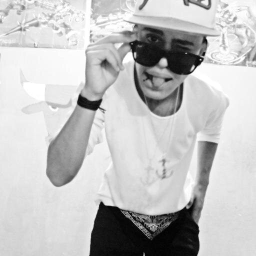 OLA -HELLO Valmir aqui eu dançer .freestep ,Hip Hop,  / grupos . MIX DANÇE , BAD WOLFS//  instagram:valmirt8  / Whatsapp:+55 11 984909350