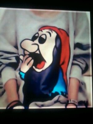 oopo113's profile picture. ‏‏‏‏‏‏‏‏‏‏أتعلمي يَ صديقتي في كل مرة نتحدث فيهآ ؛أسأل نفسي! من أيّ سمآء هبطت علي دُمت لي نبضاً إلى آن آفارق الحياة ‎