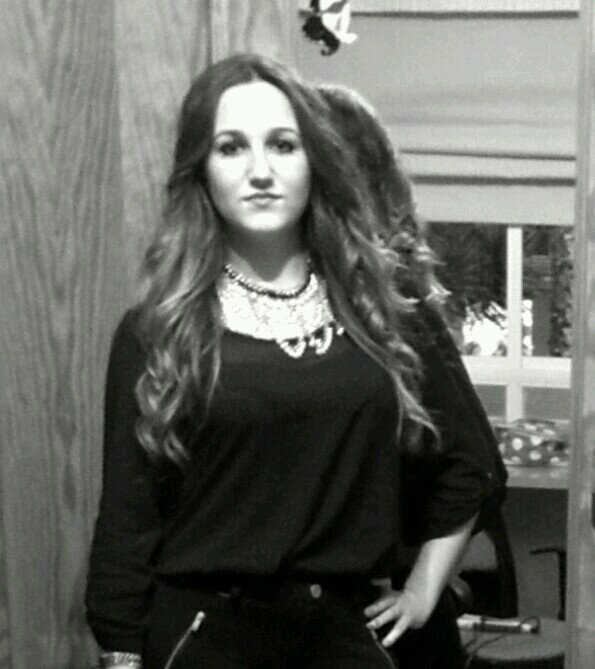 marivera_95's profile picture. 