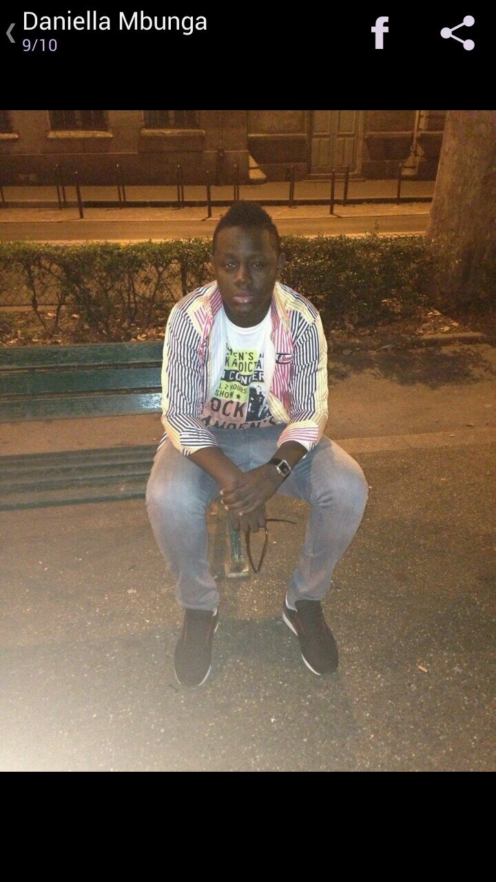 Ruddybower's profile picture. ce qui est en bas est comme ce qui est en haut●□¤¿