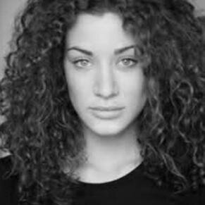 r_s_i_net's profile picture. "Découvrez tout ce que les réseaux sociaux peuvent apporter à votre entreprise !" Zoe Gits