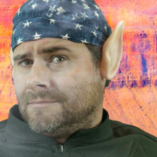 New web series about a group of Sci-Fi video gamers who experience an epic adventure through the cosmos. Created by @ChristophLWells http://t.co/UC5OKnfwDE