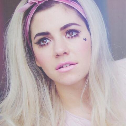 ♡ Dedicated to the lovely Marina Diamandis. Lyric account not affiliated with Marina and The Diamonds//Sad to the core // ♡
