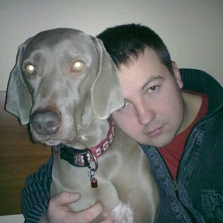 RMaluek's profile picture. 