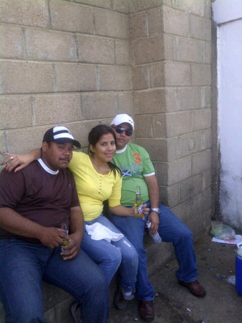whatsapp :+584146007197