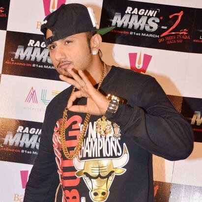 kapoorpinku's profile picture. I loves BOYS ...:-*