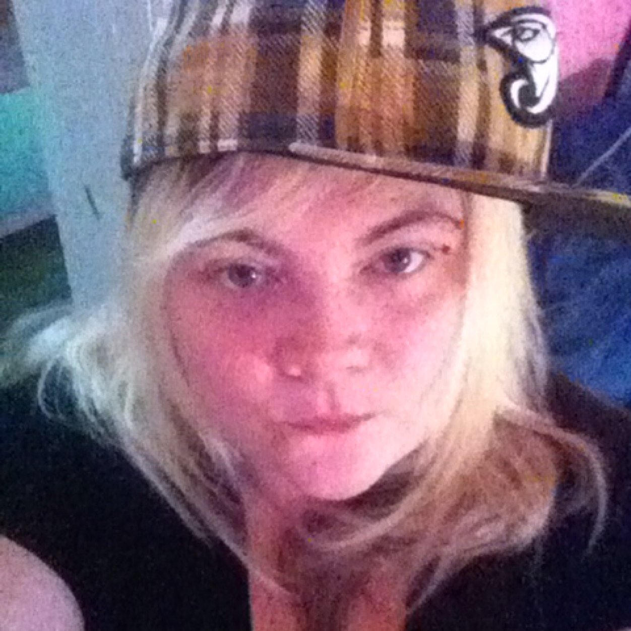 BadgurlKelz's profile picture. Hey am a single mother of 3 i love my kids so much :) they are my world