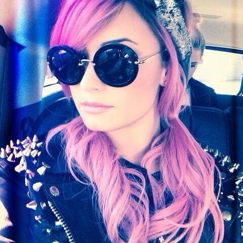 @ddlovato  Serbian fans