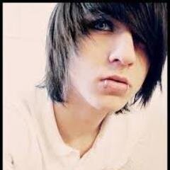 Hai, I'm Taylor. 16/gay/single.... 
Lexi's my best friend @asmith182
/I still love Tyler....
