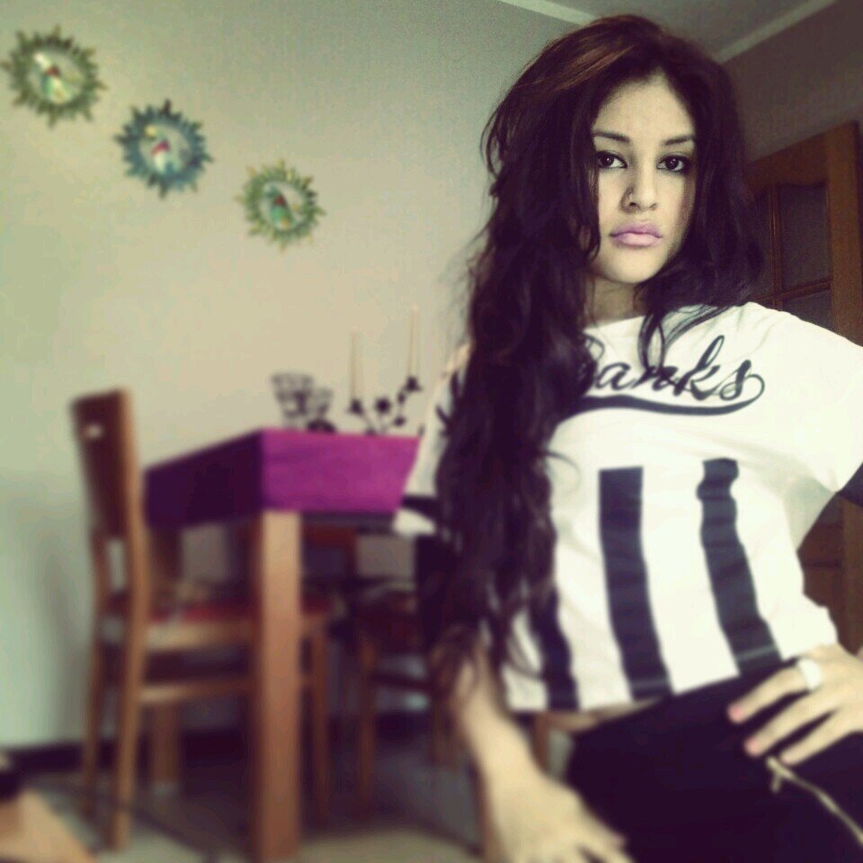 Beibi_Shirleey's profile picture. BBPiN; 7B45147E