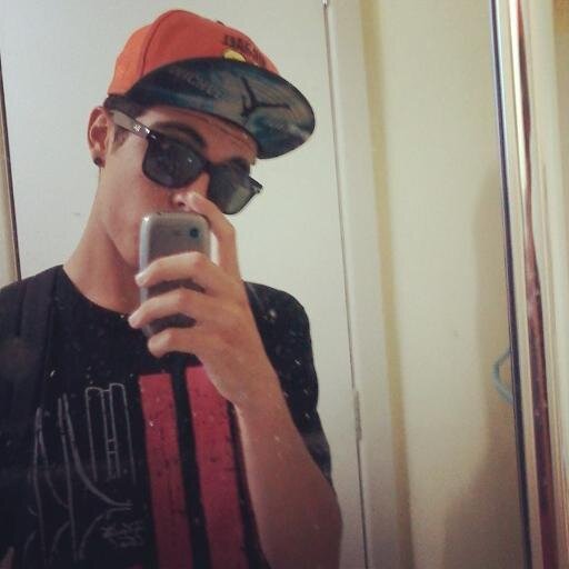 Nunca é tarde demais para ser o que você poderia ter sido!!