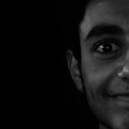 ! دوّر جوه ذاتك .. دولابك .. فليناتك .. واللى قلع و لبس قاط