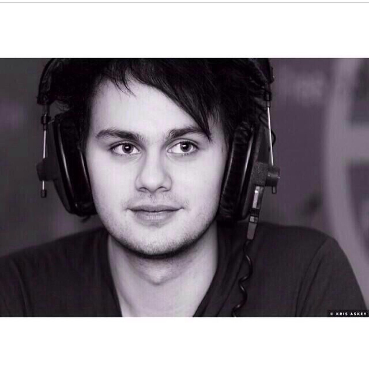 Go follow @5secondsoflozza