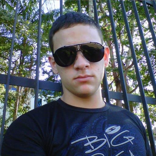 jeffleader's profile picture. ​E não tão longe que eu não possa voltar. 
E nada tão difícil que eu não possa superar.
-Charlie Brown Jr.