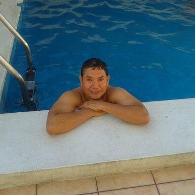 OSCARCASTILLOAB's profile picture. MEDICO , AMANTE DE LA VIDA, COMPROMETIDO CON MI TRABAJO Y CASADO CON NADIE DE ESTE MUNDO