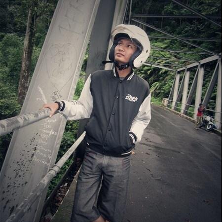 rudyfirdaus15's profile picture. 