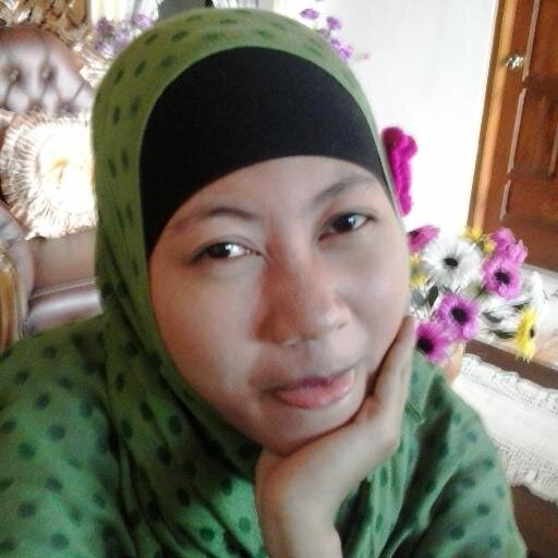 Mencoba memahami arti sebuah pengorbanan orang-orang tersayang untuk diri kita saat ini,,, :)