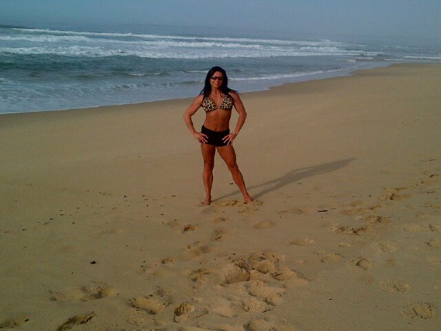 LetiteaR's profile picture. Qualified Personal Trainer. Figure fitness athlete.  Wife and Mother. Love life..love GOD!