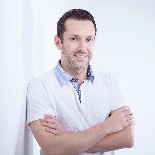 Mobile tech expert, digital marketer, MBA and technology enthusiast. / Especialista em tecnologia móvel, marqueteiro digital, MBA e entusiasta de tecnologia.