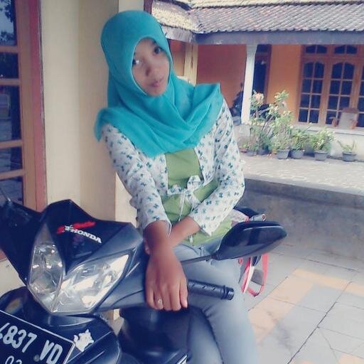 ♥Nur Syamsiyah♥,05-November 1998| ♥ SMK TI  INDIGO || ☆CLASS X/MM B || LOVE FAMILY || BEST FRIEND ☺ | ♥( ˘ З(^_^) (˘⌣˘)ε˘`).