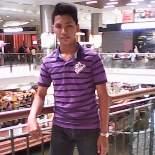 **Nazlee Shahmi;works is PETRONAS Twin Towers (KLcc)**