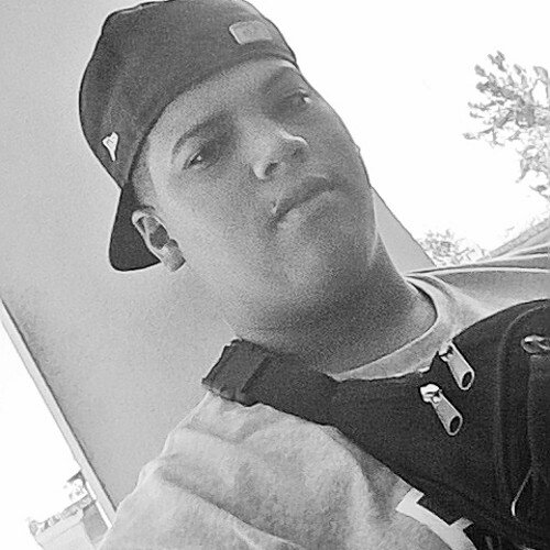 Trankilo Humilde y Sencillo Gordito y Feo pero con estilo..!! :) .l.