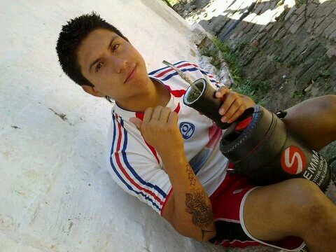 saves quien es mi idolo,mi idolo soy yo..