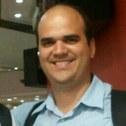 Samanta's Husband and Father of Samuel and Maria. Member of The Church of Jesus Christ of Latter-day Saints.