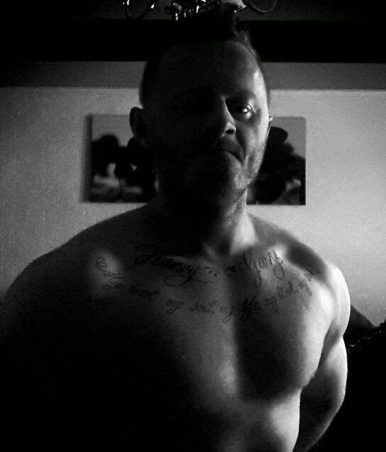 carlhastings2's profile picture. IF IT AIN'T GYM RELATED THEN F**k OFF!  Avi is me, #ISYMFS #FitFam #Gym #BodyBuilding